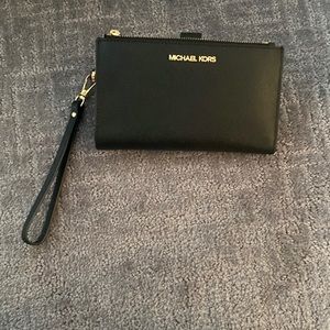 Michael Kors Wallet wristlet
